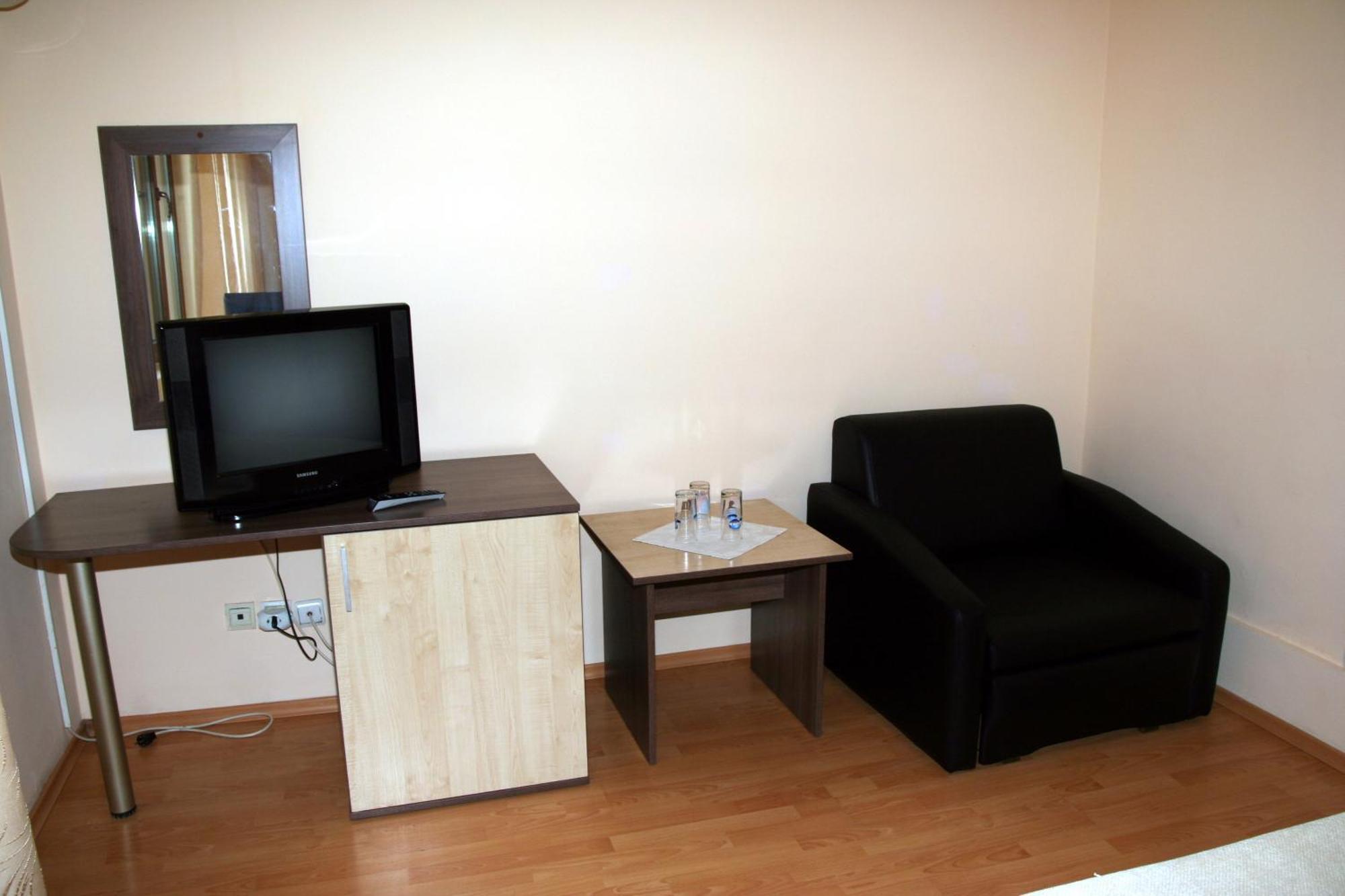 Interrum Hotel Razgrad Habitación foto