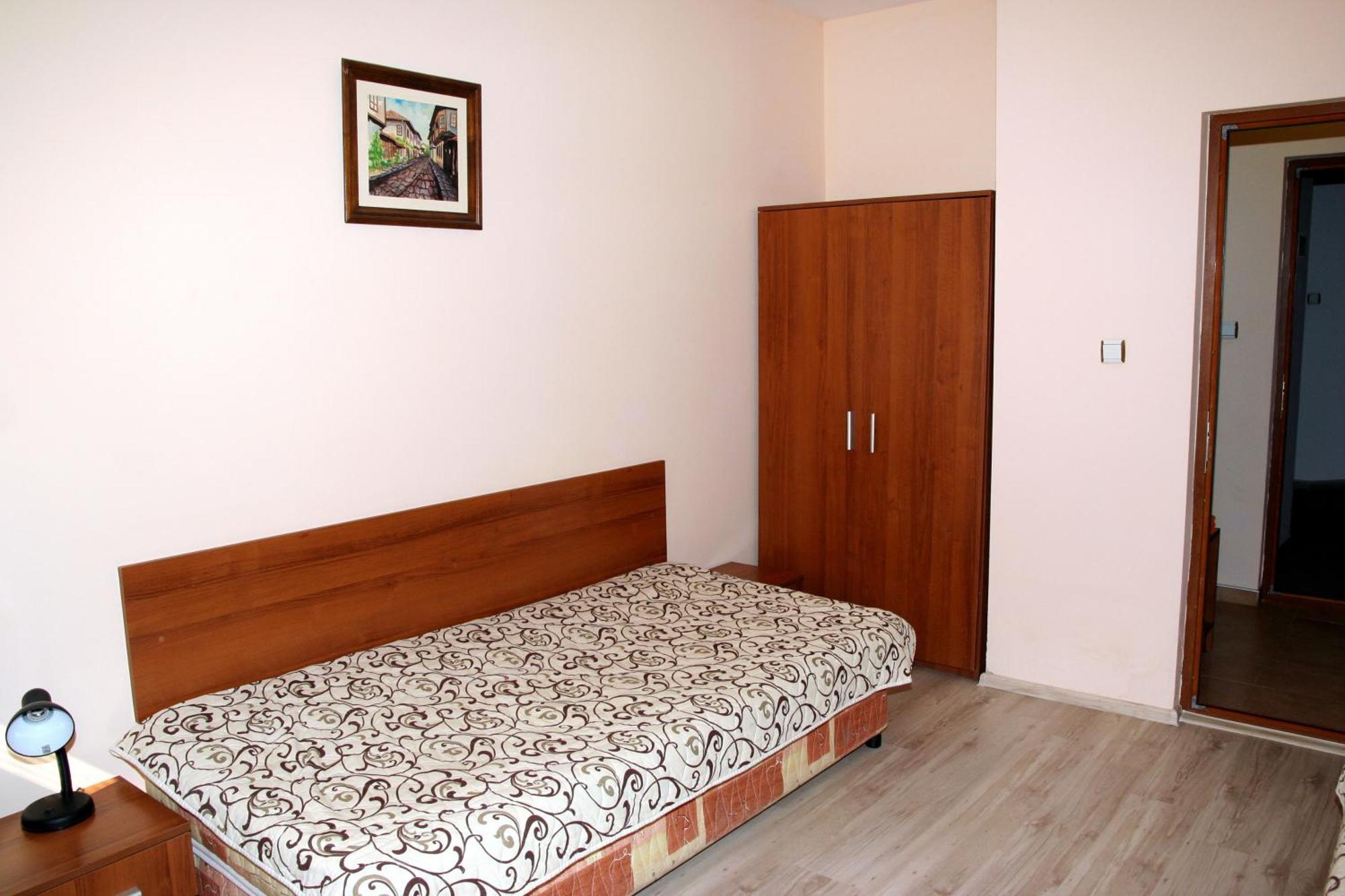 Interrum Hotel Razgrad Habitación foto