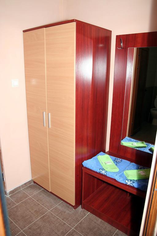 Interrum Hotel Razgrad Exterior foto
